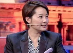 中年女明星生活照冬装,中年女明星的时尚冬装生活照解析